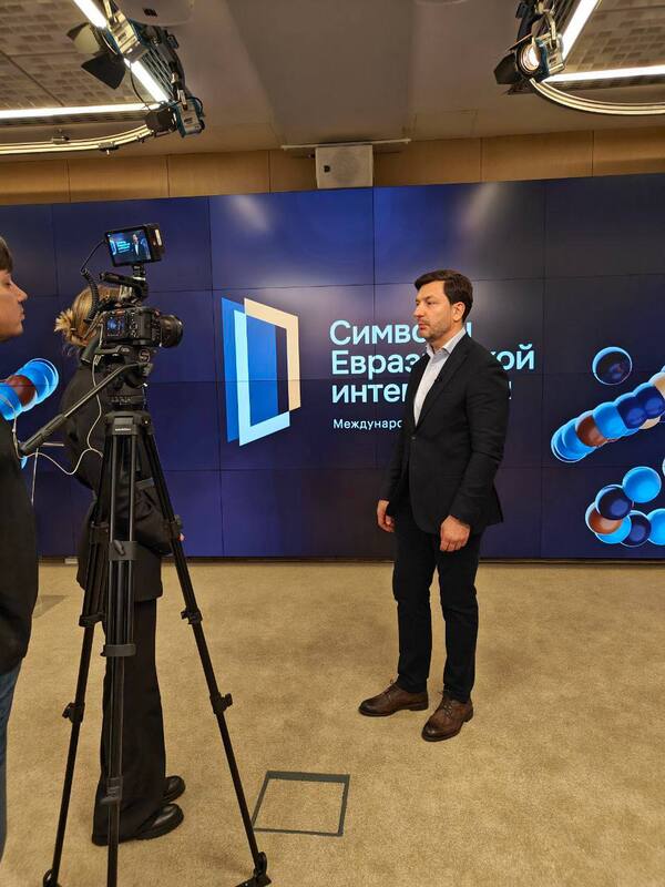 10 декабря в Москве подвели итоги конкурса «Символы Евразийской интеграции», организованного Агентством стратегических инициатив и Евразийской экономической комиссией